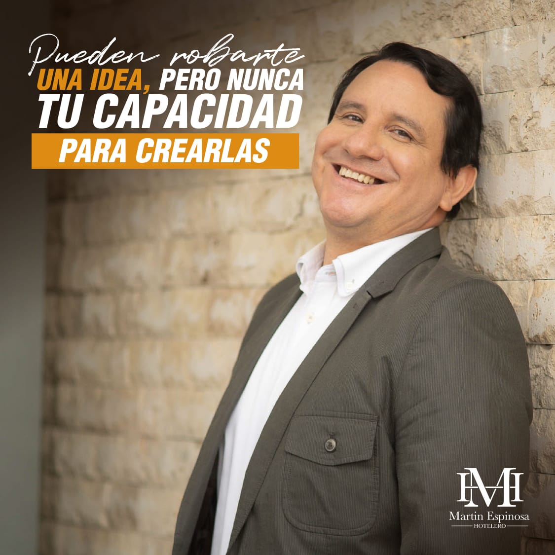 Martín Espinosa - Hotelero